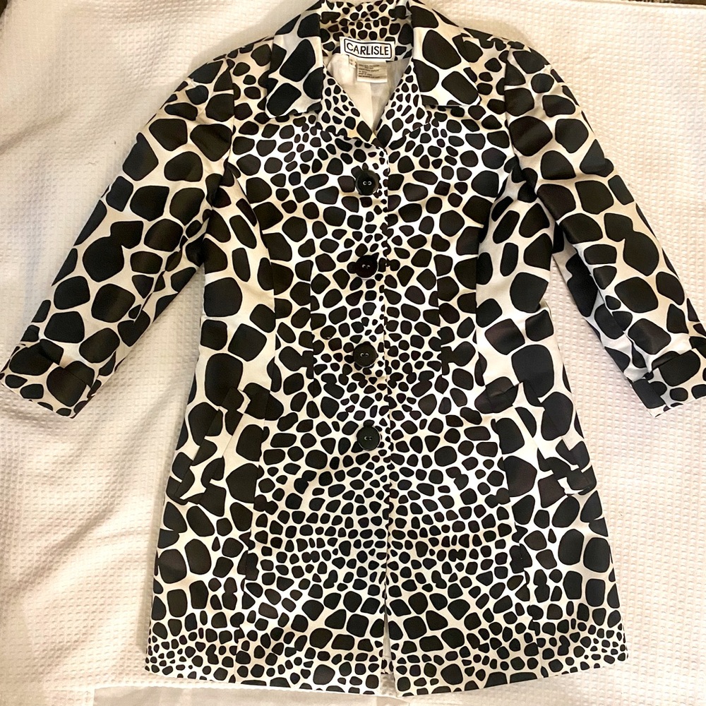 CARLISLE Black/White, 3/4 length cuffed sleeves, lined jacket, size 4